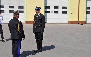 Zaprzysiężenie komendanta Powiatowego PSP w Sandomierzu mł. bryg. mgr Adam Czajki