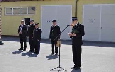 Zaprzysiężenie komendanta Powiatowego PSP w Sandomierzu mł. bryg. mgr Adam Czajki