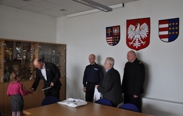 Wręczenie nagr&oacute;d w XVII edycji Og&oacute;lnopolskiego Konkursu Plastycznego dla Dzieci i Młodzieży 