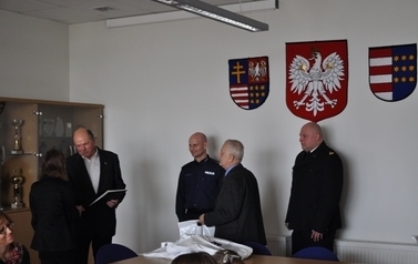 Wręczenie nagr&oacute;d w XVII edycji Og&oacute;lnopolskiego Konkursu Plastycznego dla Dzieci i Młodzieży 
