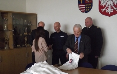 Wręczenie nagr&oacute;d w XVII edycji Og&oacute;lnopolskiego Konkursu Plastycznego dla Dzieci i Młodzieży 