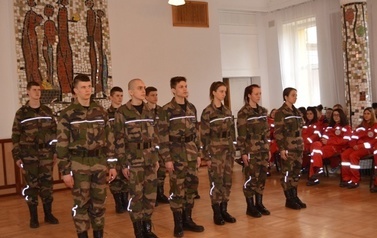Awans kadet&oacute;w klas mundurowych