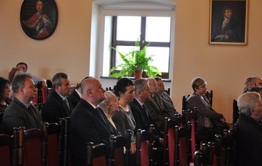 Odsłonięcie tablicy pamiątkowej 