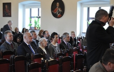 Odsłonięcie tablicy pamiątkowej 