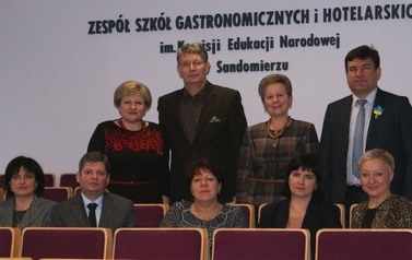 Władze oświatowe Ukrainy z partnerską wizytą w  Zespole Szk&oacute;ł Gastronomicznych i Hotelarskich w Sandomierzu.JPG