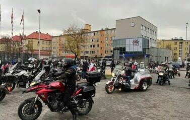 53