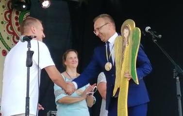 Biało_33