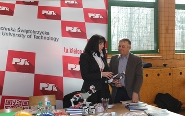 X Powiatowe Targi Edukacyjne w II LO im. T. Kościuszki w Sandomierzu