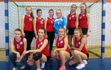 Powiatowy międzyszkolny turniej piłki ręcznej pod patronatem Starosty Sandomierskiego