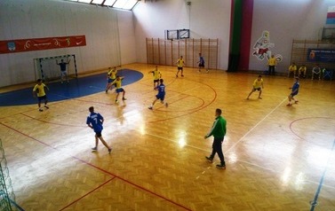 Powiatowy międzyszkolny turniej piłki ręcznej pod patronatem Starosty Sandomierskiego