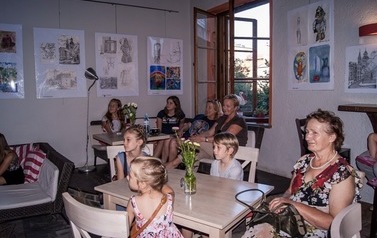 Otwarcie wystawy prac plastycznych w ramach projektu "Młode Palety"