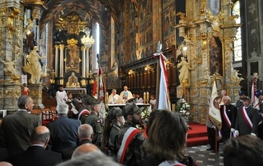 Uroczystości upamiętniające 225 rocznicę uchwalenia Konstytucji 3 Maja.