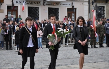 Uroczystości upamiętniające 225 rocznicę uchwalenia Konstytucji 3 Maja.