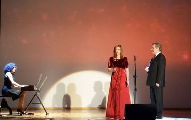 Wernisaż pokonkursowej wystawy Por&oacute;wnania 24 w Sp&oacute;łdzielczym Domu Kultury w Stalowej Woli