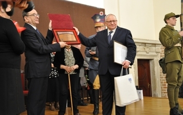 Rozstrzygnięcie plebiscytu Sandomierzanin Roku 2015 oraz Nadzieja Sandomierza 2015