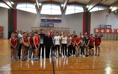 Międzyszkolny Turniej Piłki Koszykowej Dziewcząt o Puchar Starosty Sandomierskiego