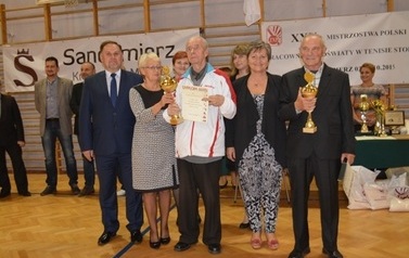 XXV Mistrzostwa Polski Pracownik&oacute;w Oświaty w Tenisie Stołowym oraz XIV Drużynowe Mistrzostwa organizowane w Sandomierzu