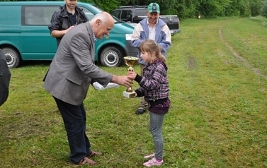 Zawody wędkarskie z okazji Dnia Dziecka w Szymanowicach