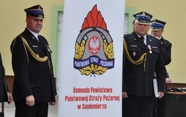 Powiatowy &bdquo;DZIEŃ STRAŻAKA&rdquo; w Sandomierzu