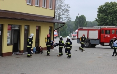 Ćwiczenia Powiatowego Zespołu Zarządzania Kryzysowego "Obraz&oacute;w 2015"