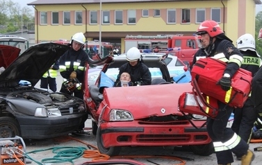 Ćwiczenia Powiatowego Zespołu Zarządzania Kryzysowego "Obraz&oacute;w 2015"