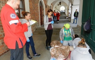OG&Oacute;LNOPOLSKIE MISTRZOSTWA PIERWSZEJ POMOCY POLSKIEGO CZERWONEGO KRZYŻA