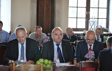 Konferencja pn.  &bdquo;Potencjał eksportowy producent&oacute;w owoc&oacute;w i warzyw Ziemi Sandomierskiej&rdquo;