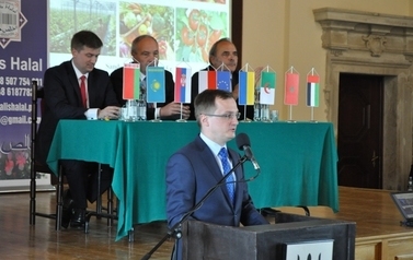Konferencja pn.  &bdquo;Potencjał eksportowy producent&oacute;w owoc&oacute;w i warzyw Ziemi Sandomierskiej&rdquo;