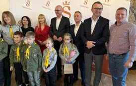 att.zdh2WiWkOg25qlQKMlIFYPlYUs7Jdp3D4w9T9S1D_EI