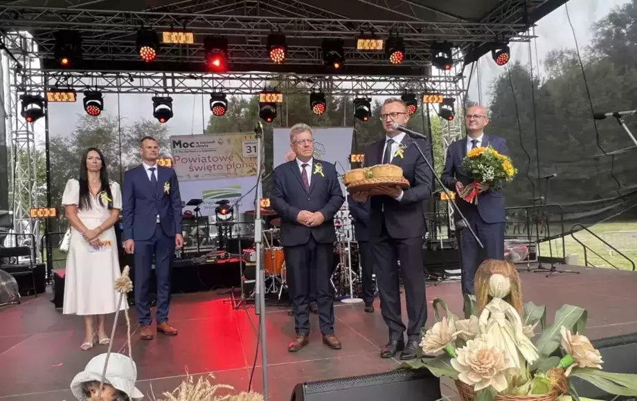 Moc w ziarnach ukryta - Powiatowe Święto Plonów Sandomierzu